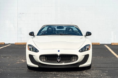 Used 2013 Maserati GranTurismo Sport image 11