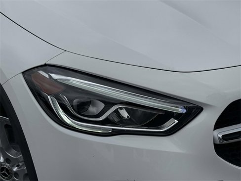 Certified 2022 Mercedes-Benz GLA 250 4MATIC image 15