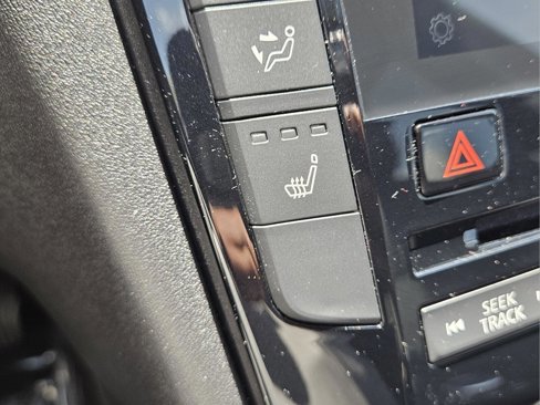 Certified 2024 INFINITI QX50 Luxe w/ Accent Package image 26
