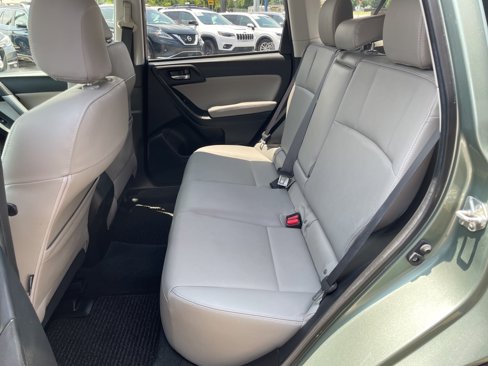 Used 2014 Subaru Forester 2.5i Limited w/ Popular Package #2 image 27