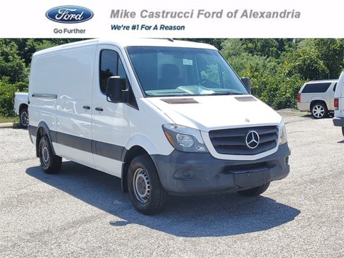Used 2015 Mercedes-Benz Sprinter 2500 image 1