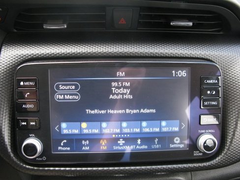Used 2024 Nissan Kicks SV image 16