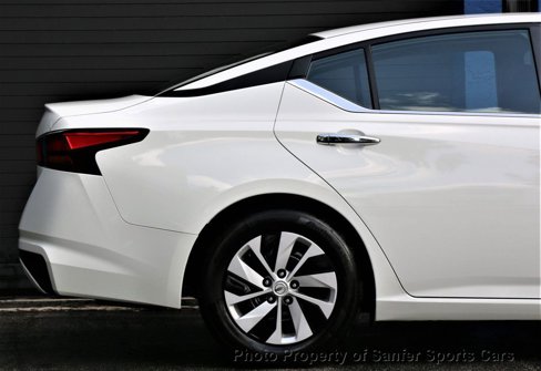 Used 2022 Nissan Altima 2.5 S image 12