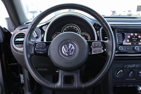 Used 2013 Volkswagen Beetle 2.5 image 10