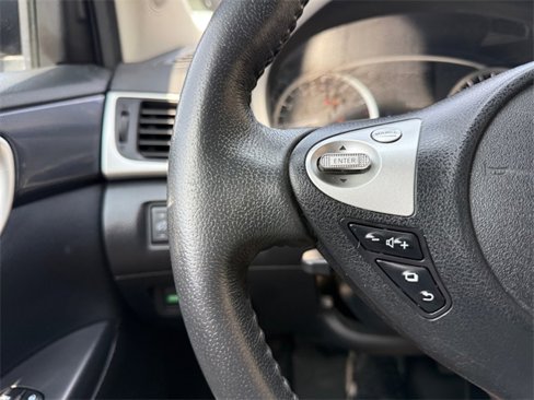 Used 2016 Nissan Sentra SR w/ Driver's Assist Package image 21