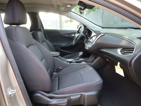 Used 2024 Chevrolet Malibu LT image 13