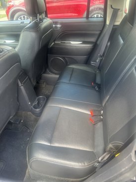 Used 2017 Jeep Compass High Altitude image 6