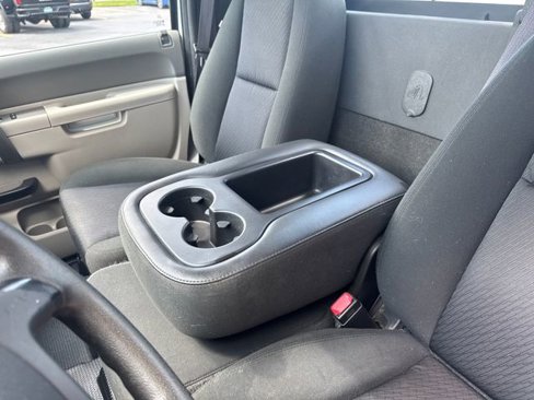 Used 2013 Chevrolet Silverado 1500 W/T image 22