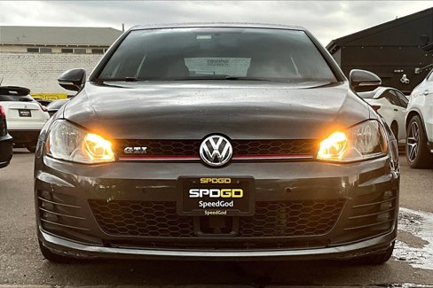 Used 2015 Volkswagen Golf S image 3