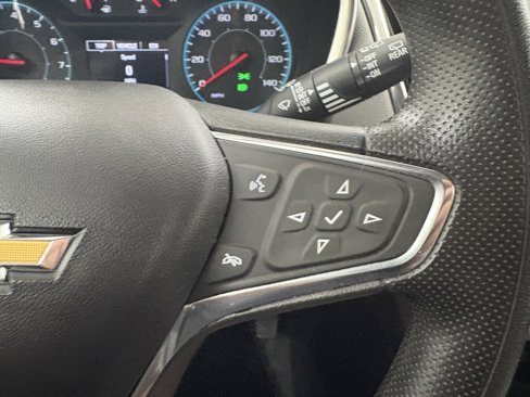 Used 2020 Chevrolet Equinox LS image 31