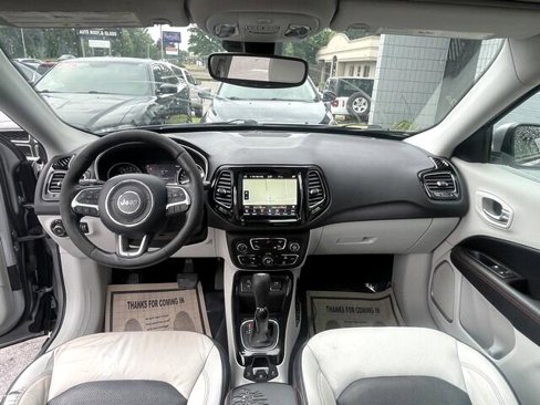 Used 2018 Jeep Compass Limited w/ Navigation Group image 24