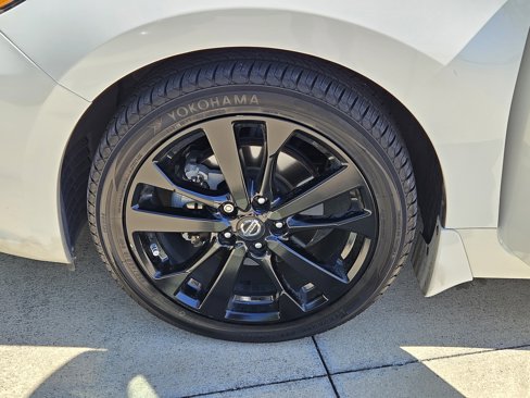 Used 2018 Nissan Altima 2.5 SR w/ SR Midnight Edition image 34