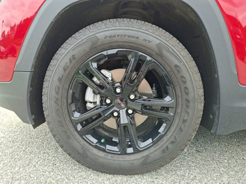 Used 2022 GMC Terrain AT4 w/ Infotainment Package II image 27