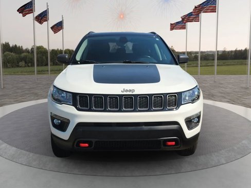 Used 2020 Jeep Compass Trailhawk image 2
