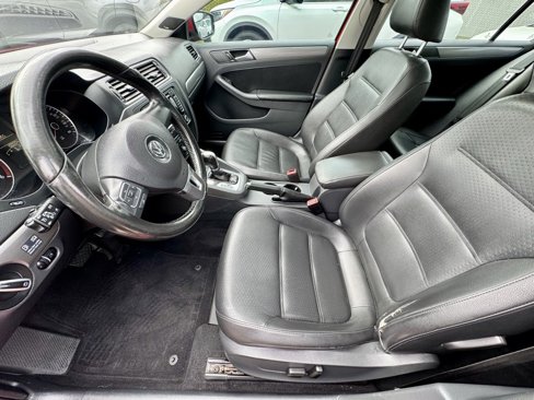 Used 2013 Volkswagen Jetta TDI image 18