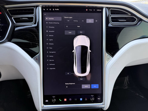 Used 2017 Tesla Model S 75 image 12