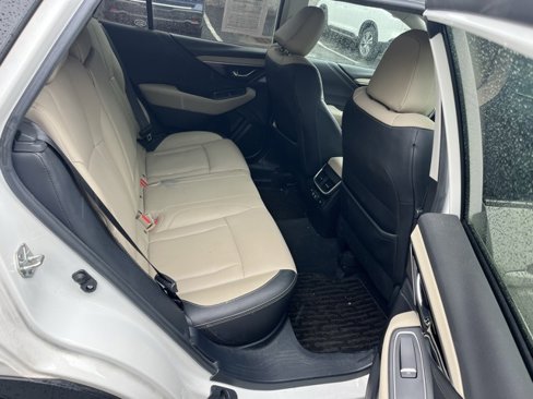 Used 2020 Subaru Outback Limited image 14