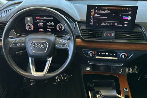 Used 2022 Audi Q5 2.0T Premium Plus image 14