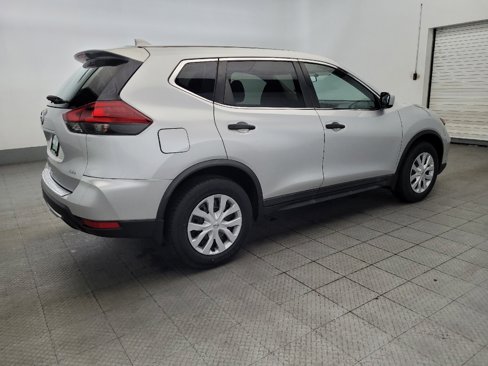 Used 2018 Nissan Rogue S image 10