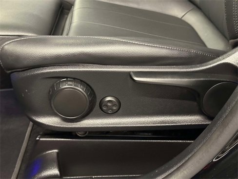 Used 2022 Mercedes-Benz GLB 250 4MATIC image 19