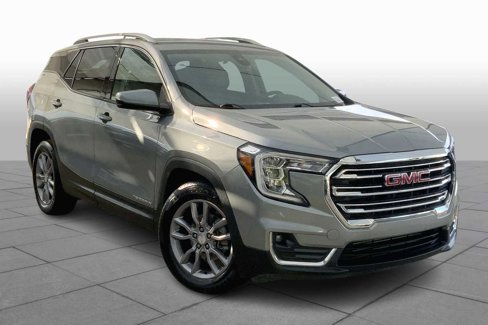 Used 2023 GMC Terrain SLT image 2
