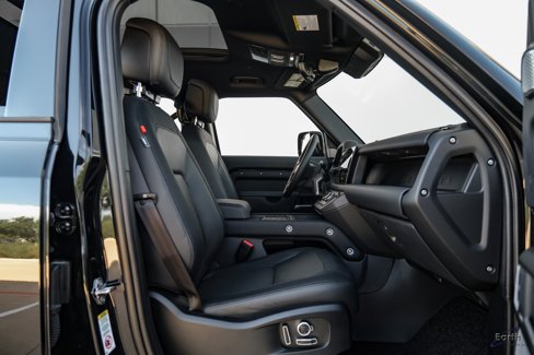 Used 2024 Land Rover Defender 130 Outbound image 36