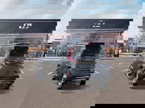 New 2025 Kia Soul LX w/ LX Technology Package image 4