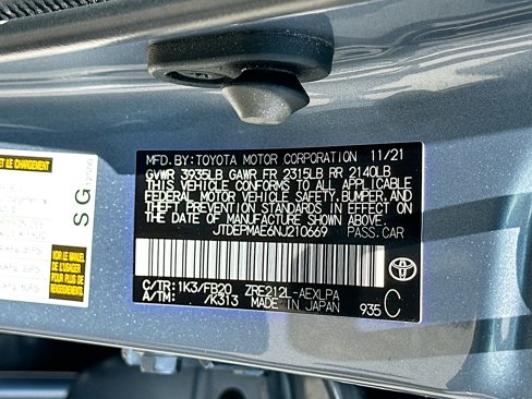 Used 2022 Toyota Corolla LE image 29