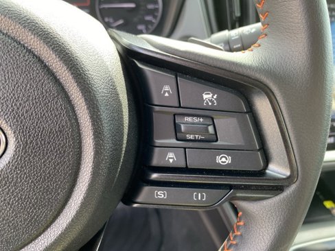 Used 2024 Subaru Crosstrek 2.5i Limited w/ Crosstrek Mirror Package image 19
