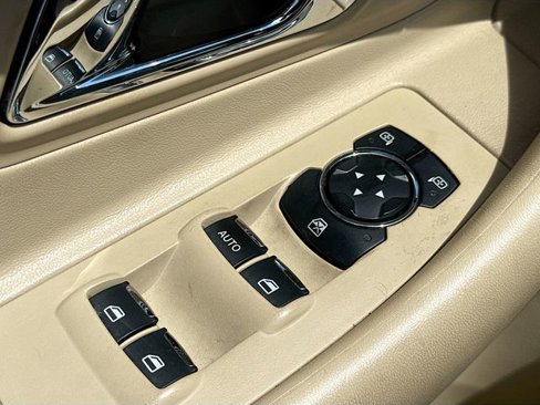 Used 2018 Ford Taurus SEL w/ Equipment Group 201A image 17
