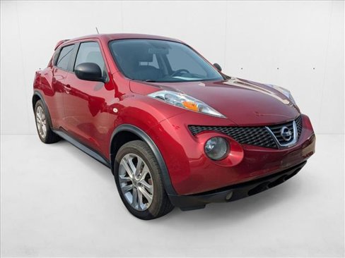Used 2011 Nissan Juke SL image 2