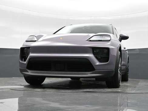 Certified 2024 Porsche Macan 4 Electric image 34