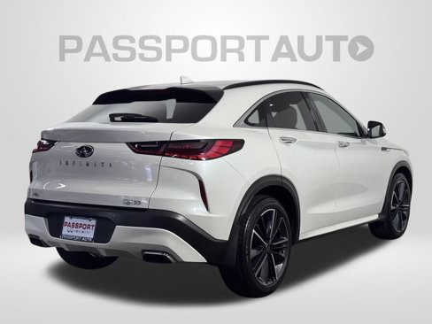 Certified 2023 INFINITI QX55 Luxe w/ Cargo Package image 10