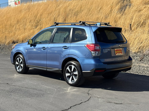 Used 2017 Subaru Forester 2.5i Premium w/ Popular Package #2A image 4