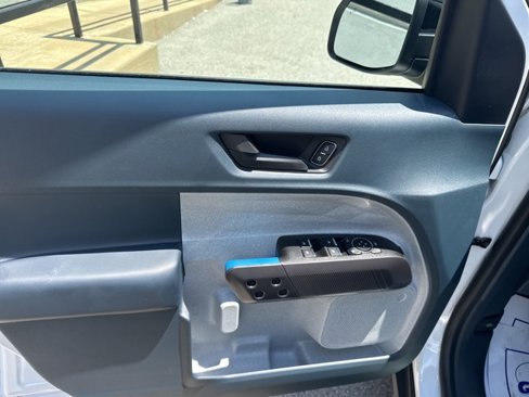 New 2025 Ford Maverick XLT w/ XLT Luxury Package image 11