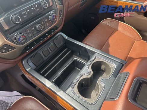 Used 2014 Chevrolet Silverado 1500 High Country w/ High Country Premium Package image 16