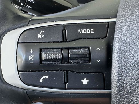 Used 2023 Kia Sportage EX image 29