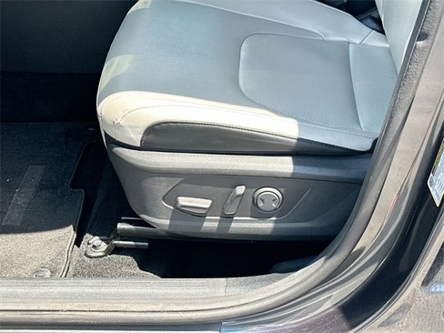 Certified 2023 Kia Sportage EX image 17