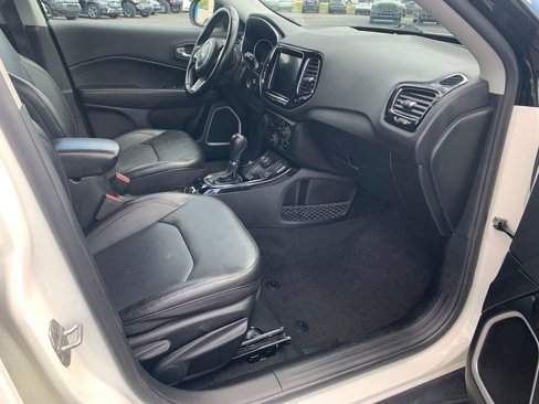 Used 2021 Jeep Compass Limited image 10