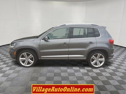 Used 2016 Volkswagen Tiguan R-Line image 8