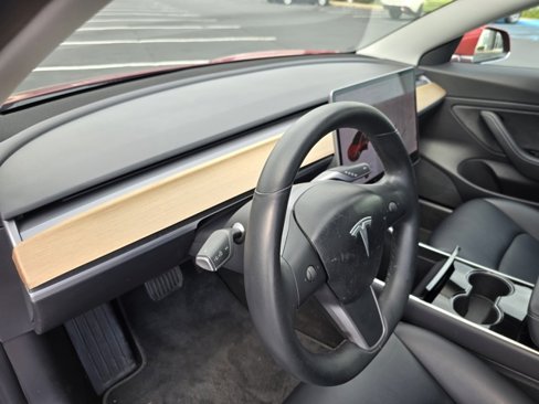 Used 2018 Tesla Model 3 Long Range image 23