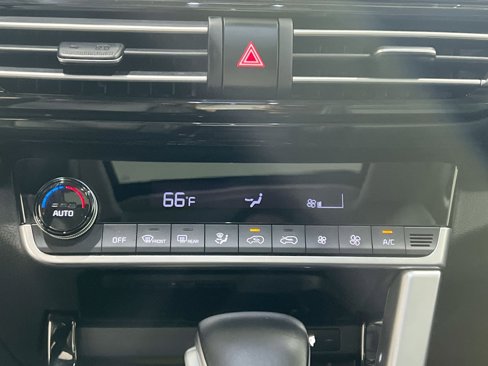 Used 2021 Kia Seltos EX image 19