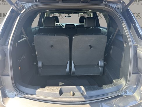 Used 2017 Ford Explorer Limited image 32