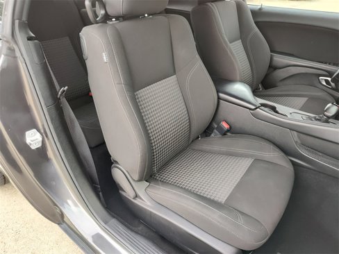 Used 2023 Dodge Challenger SXT image 30