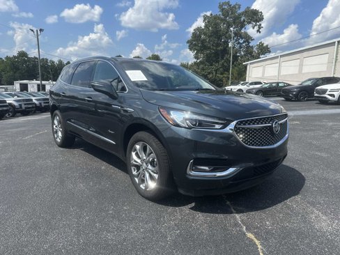 Used 2021 Buick Enclave Avenir w/ Avenir Technology Package image 2