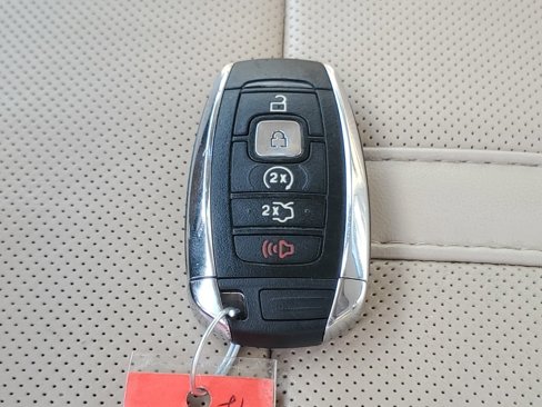 Used 2018 Lincoln MKZ Reserve w/ Climate Package image 39