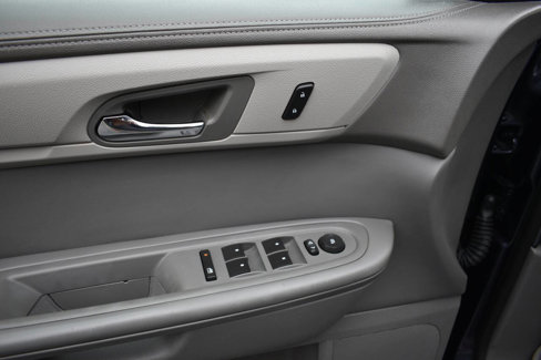 Used 2014 Chevrolet Traverse LT image 21