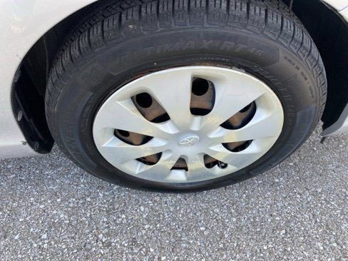 Used 2012 Toyota Prius C Three image 28