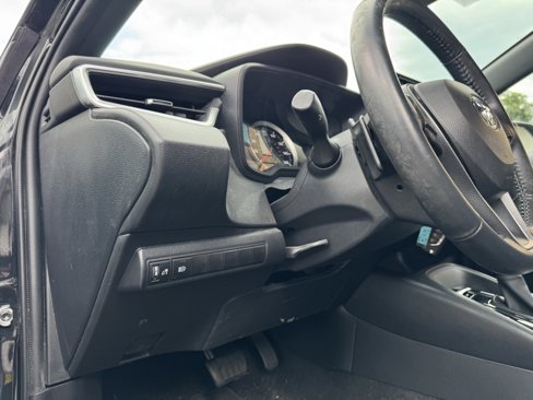 Used 2020 Toyota Corolla SE image 25