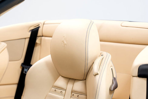 Used 2010 Ferrari California image 72